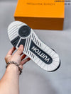 Louis Vuitton Trainer Black Gray Signature